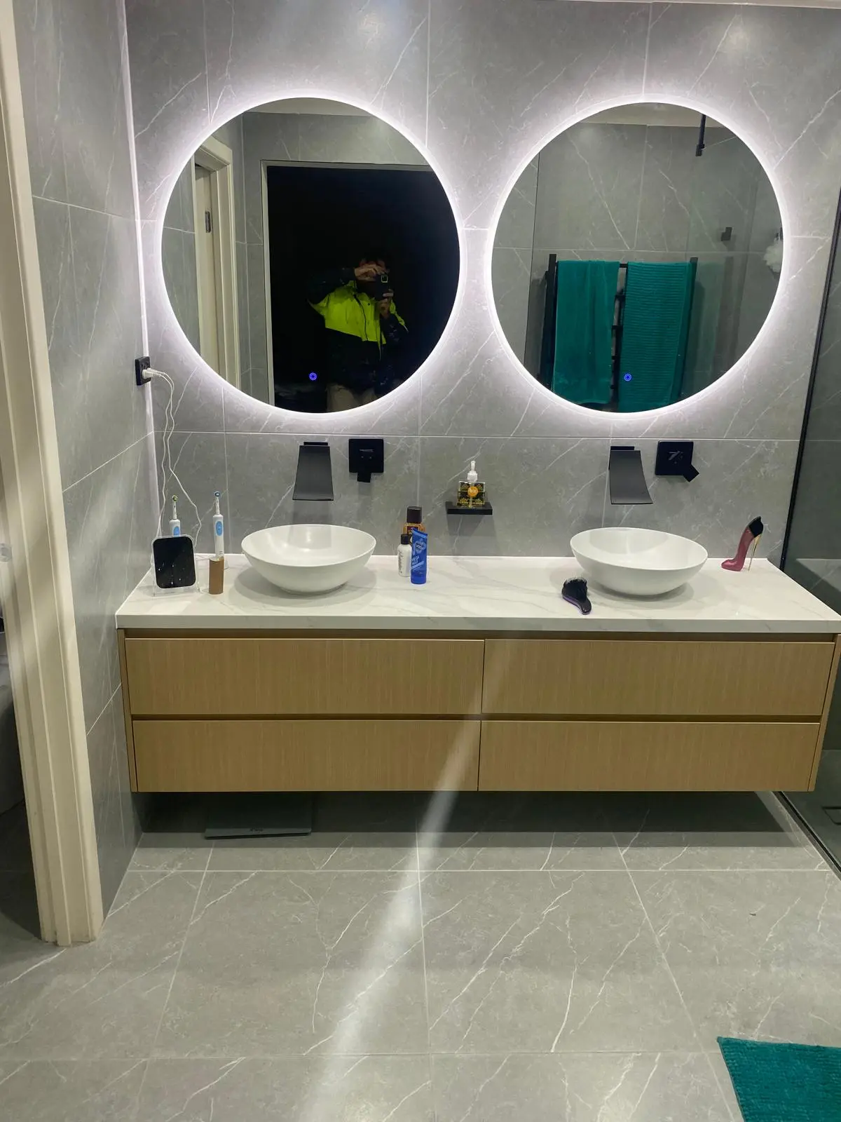 Office lobby entrance tiled with premium stone-effect porcelain